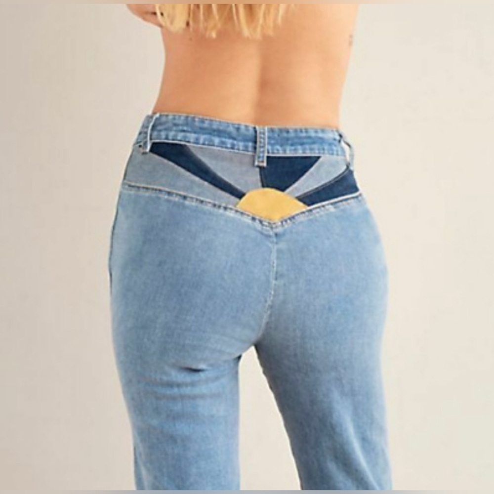 EUC Free People We the Free Seasons in the Sun Sunrise Flare Jeans - Picture 4 of 11
